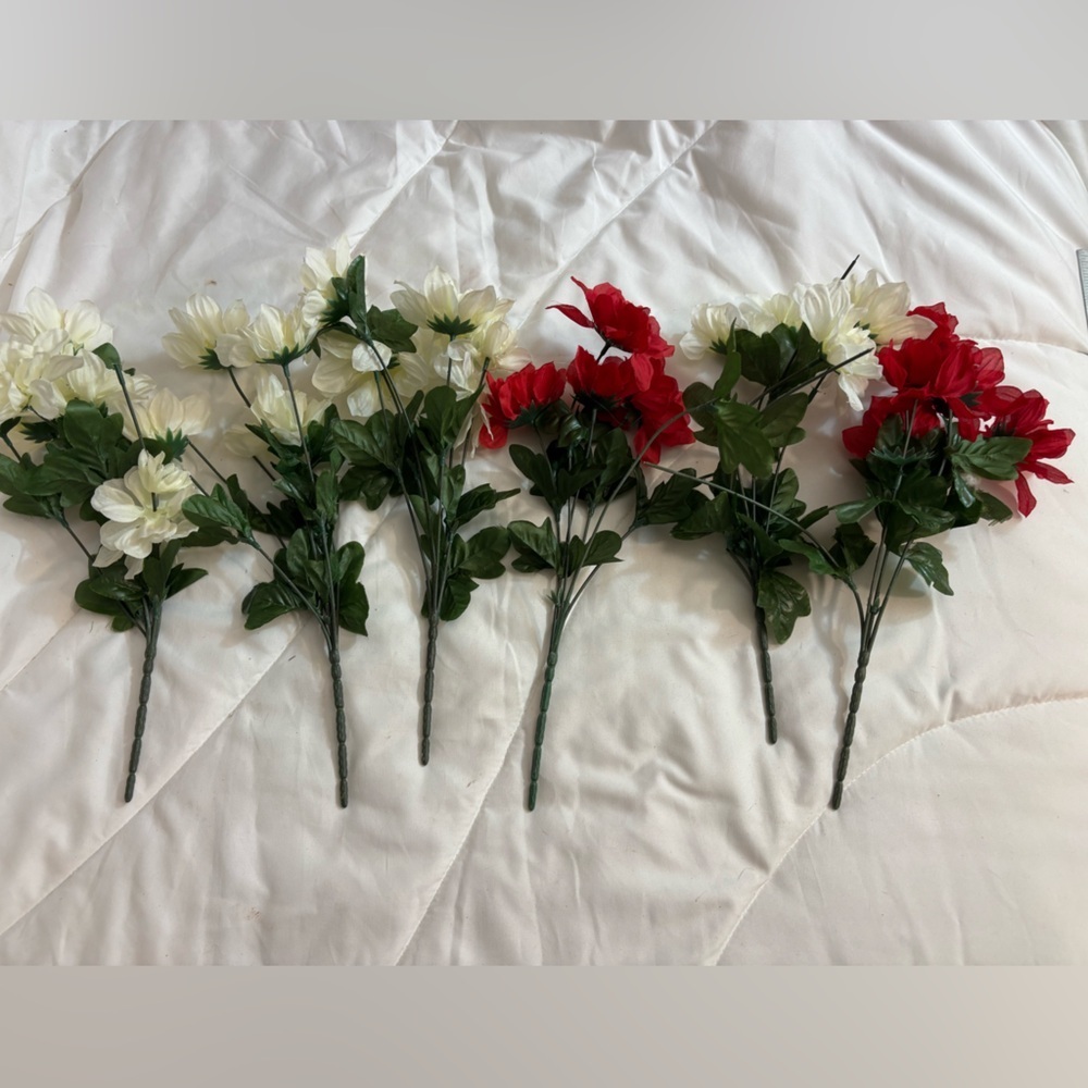 Bunch of 6 Artificial Red and White Floral Stems